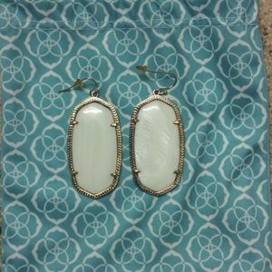 Kendra Scott Danielle earrings